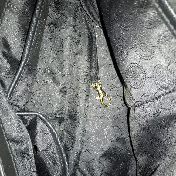 Authentic Michael Kors Hamilton Satchel Leather! - Picture 15 of 16